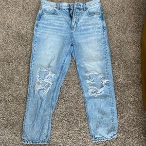 American Eagle mom jeans